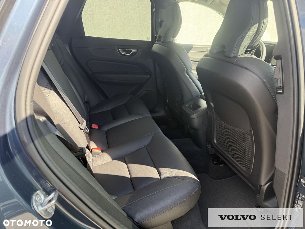Volvo XC 60 - 35