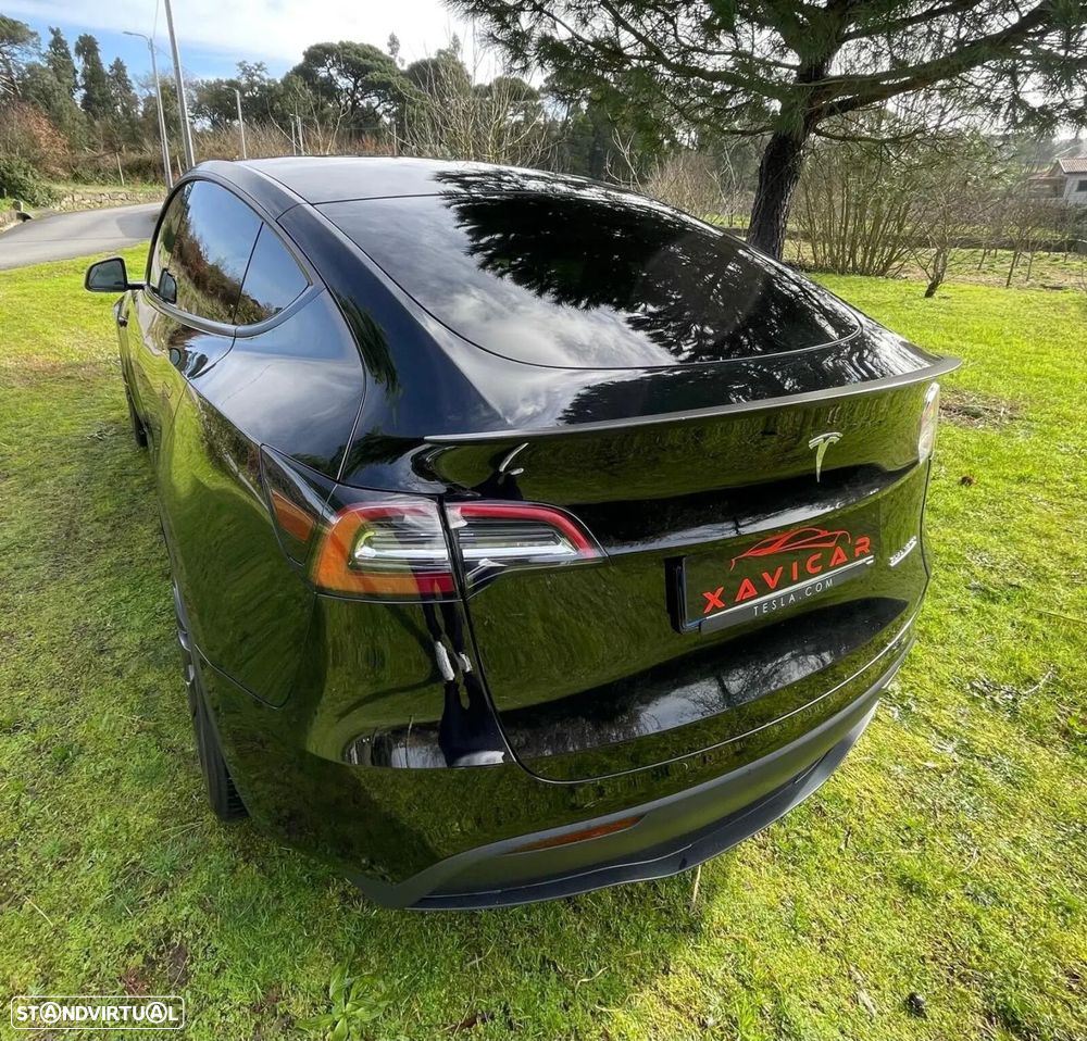 Tesla Model Y Performance Dual Motor AWD - 4