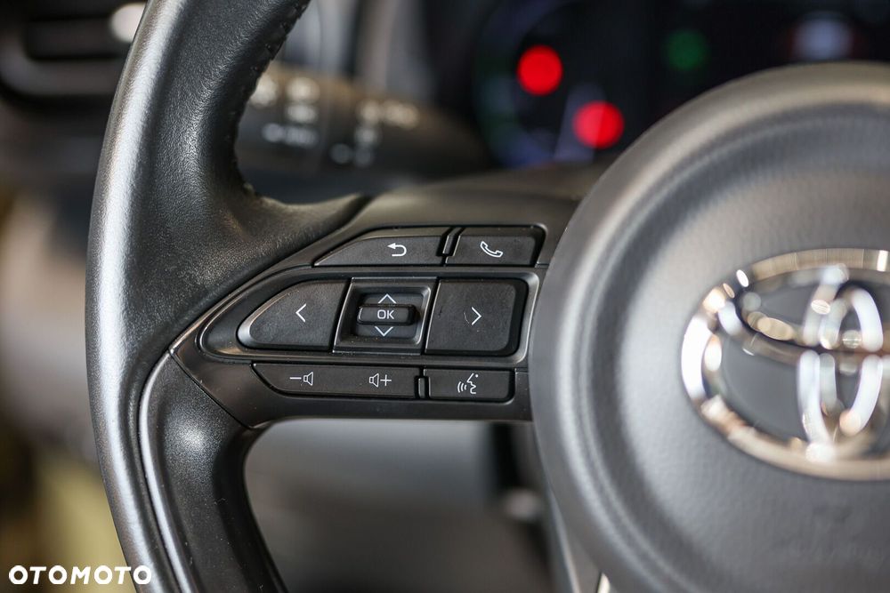 Toyota Yaris Cross Hybrid 1.5 Comfort - 30