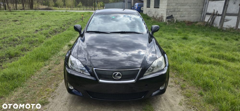 Lexus IS 250 Luxury Line - 2