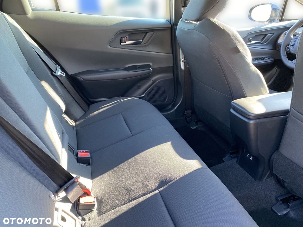 Toyota Prius - 15