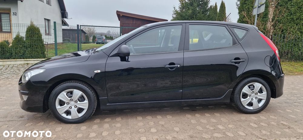 Hyundai i30 i30cw 1.4 UEFA EURO 2012 Edition - 12