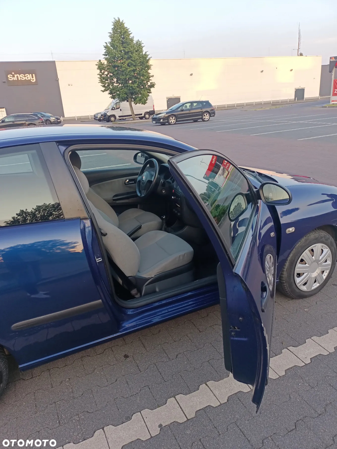 Seat Ibiza 1.2 12V Stella - 3