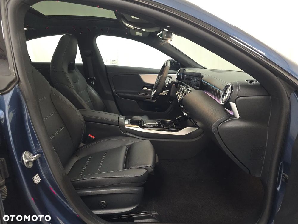 Mercedes-Benz CLA AMG 35 4-Matic 7G-DCT - 12