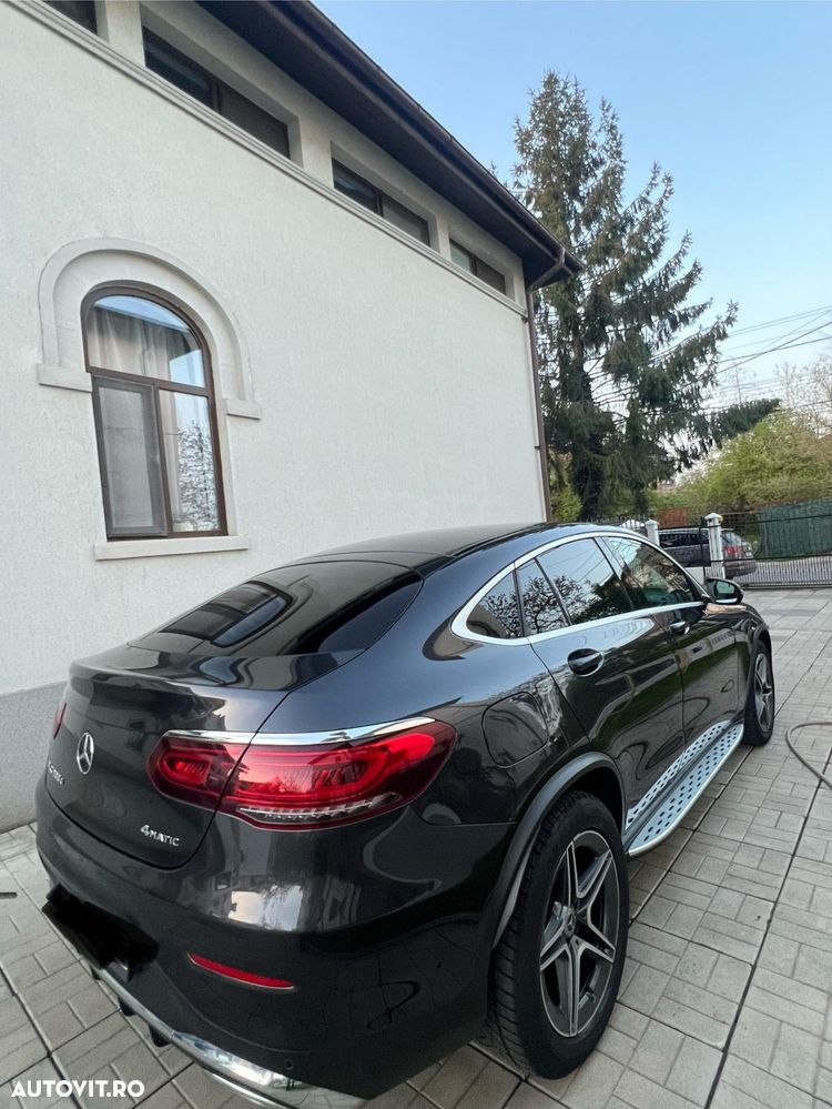 Mercedes-Benz GLC 300 d 4MATIC 9G-TRONIC AMG Line - 4
