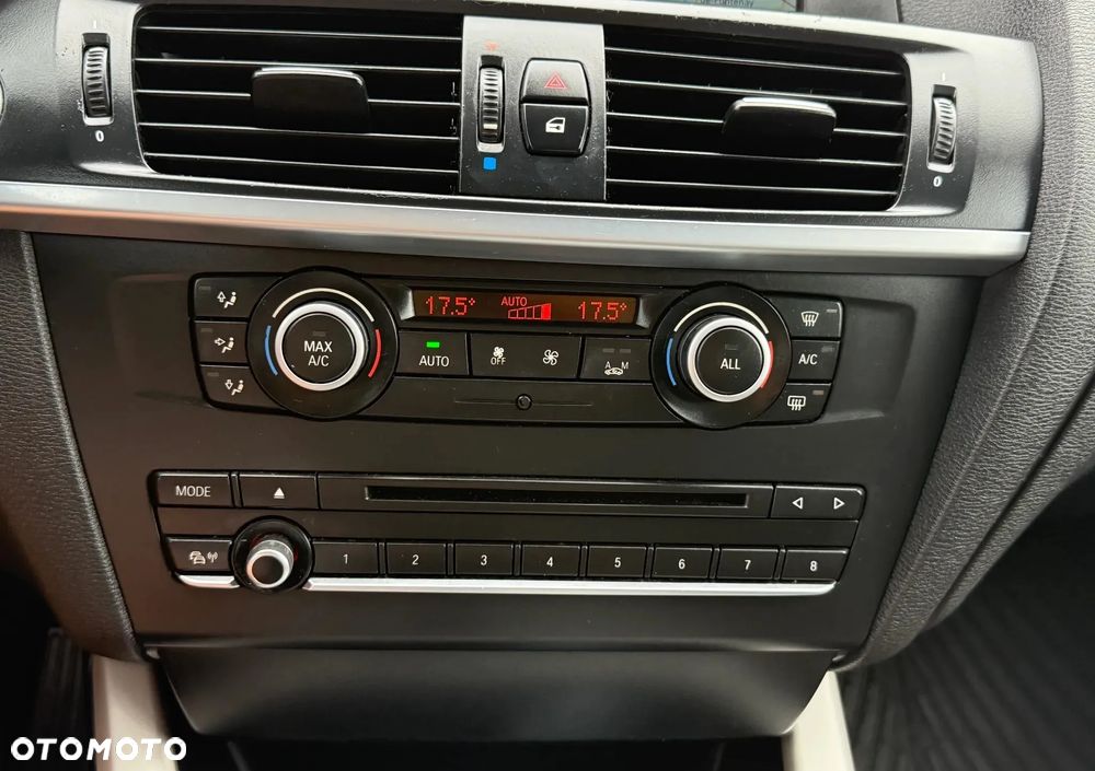 BMW X3 xDrive20d - 36