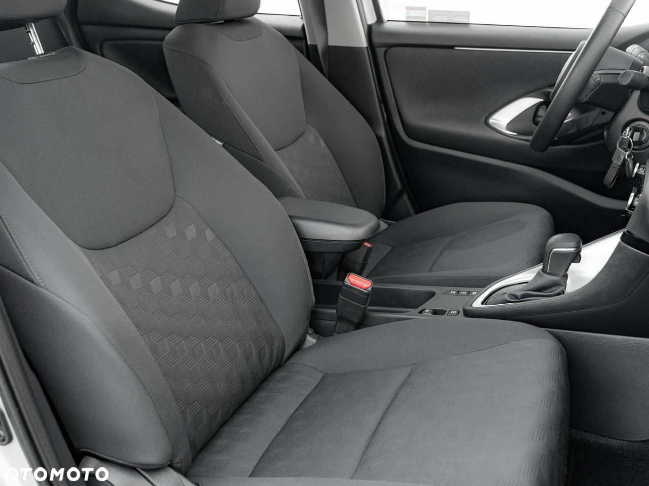 Toyota Yaris Hybrid 1.5 Comfort - 31