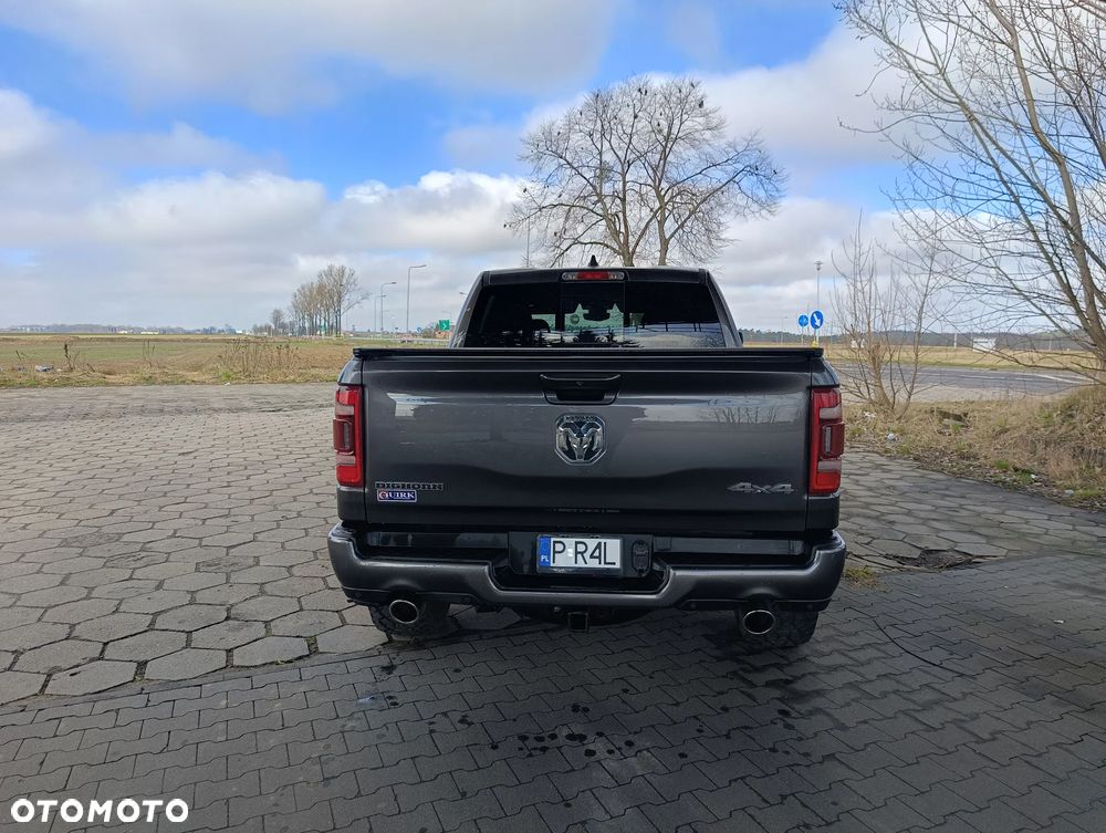 RAM 1500 Crew Cab Shortbed Bighorn - 5