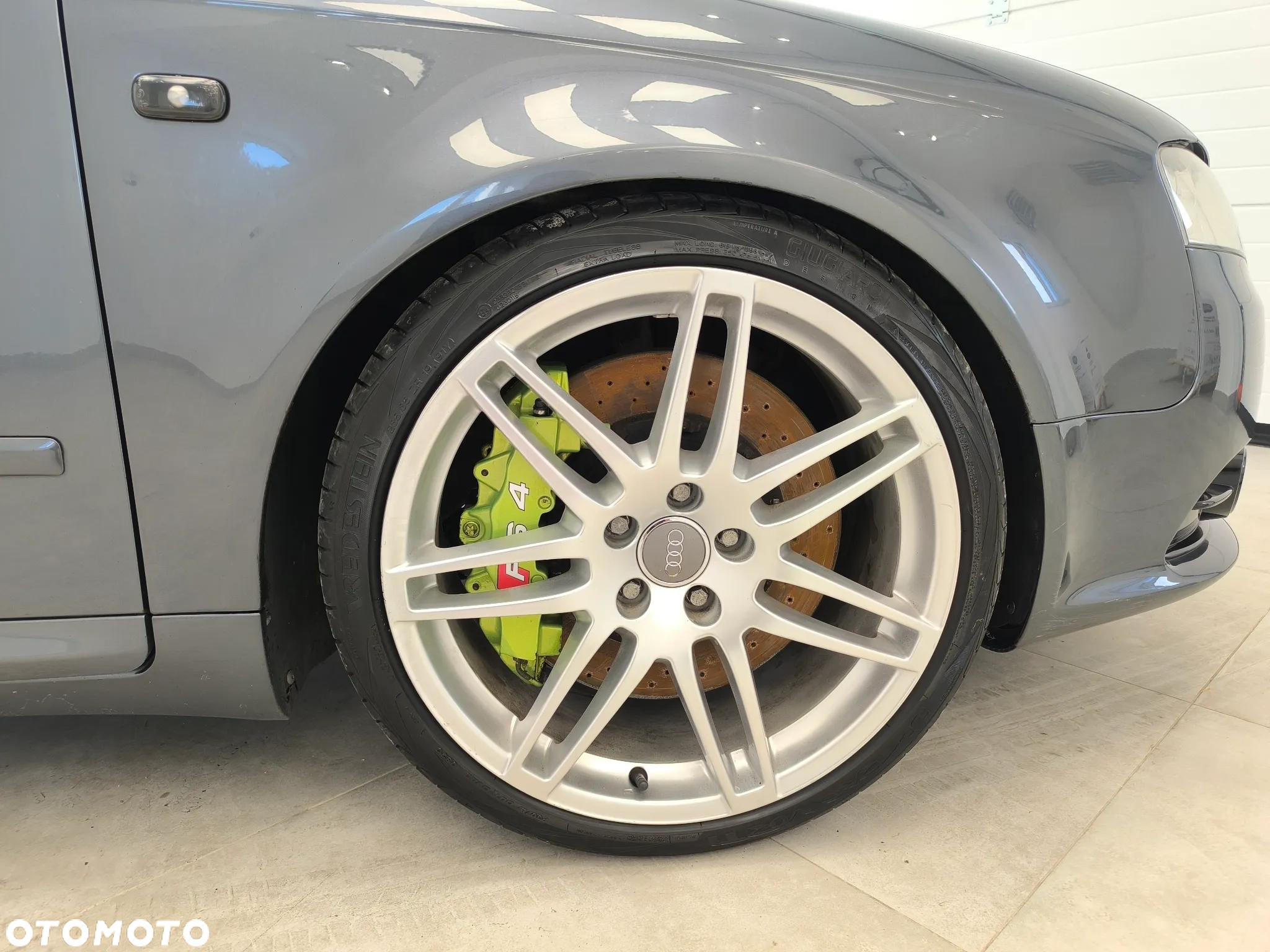 Audi A4 2.0 DTM T FSI Quattro - 9