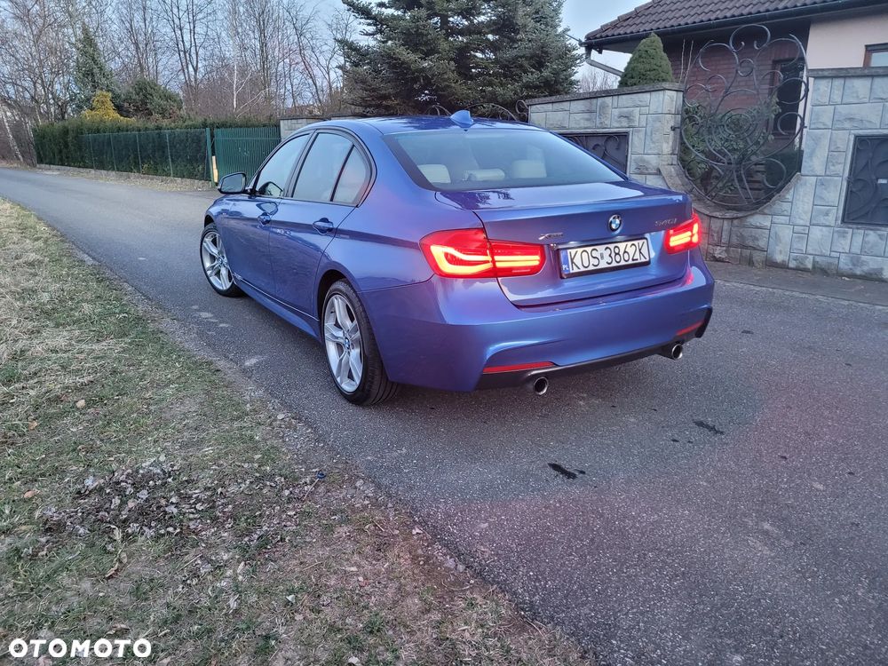 BMW Seria 3 340i xDrive M Sport Shadow - 12