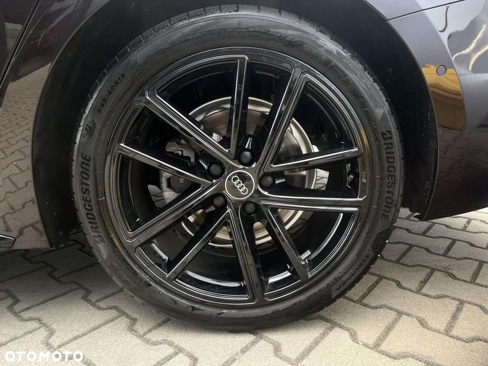 Audi A5 Avant TFSI Quattro S tronic - 28