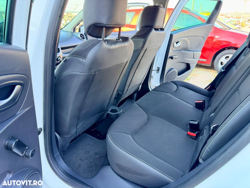 Renault Clio - 8