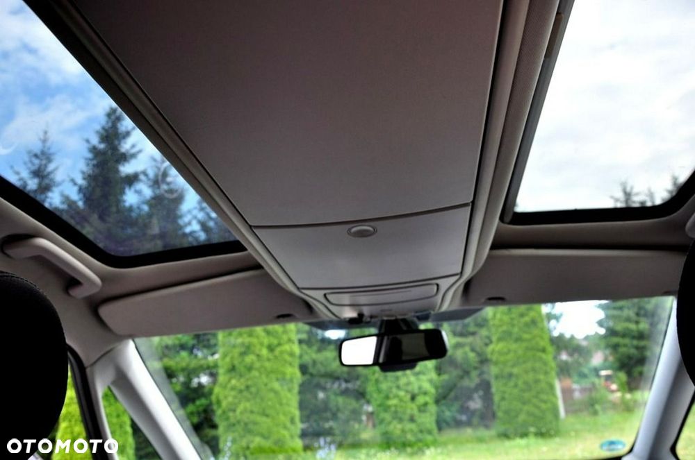 Ford Galaxy - 27