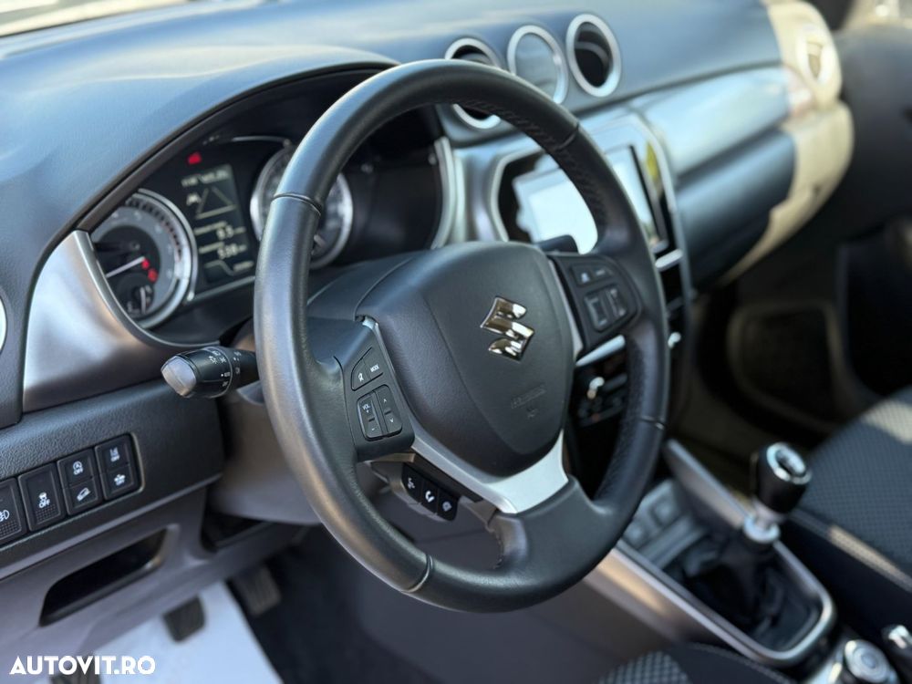 Suzuki Vitara - 19