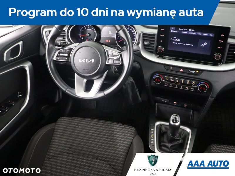 Kia Ceed - 9