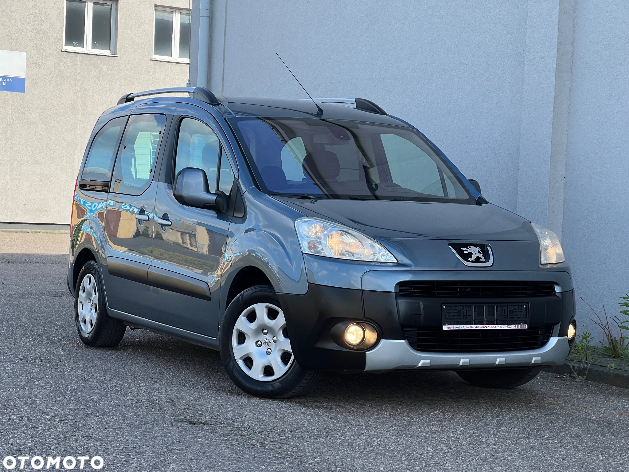 Peugeot Partner 1.6 HDi Outdoor - 2