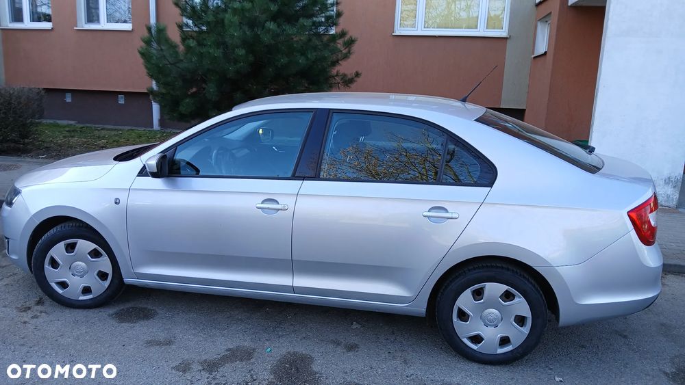 Skoda RAPID 1.6 TDI DPF Edition - 23