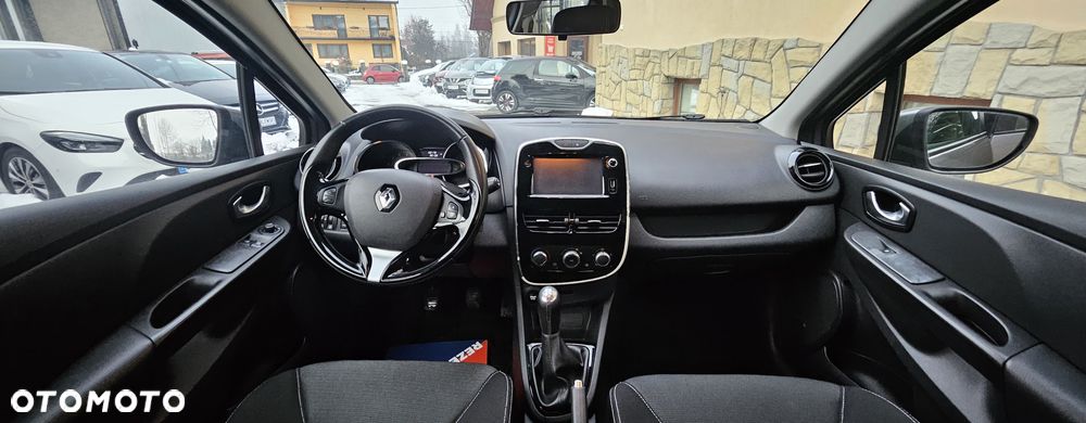 Renault Clio - 22