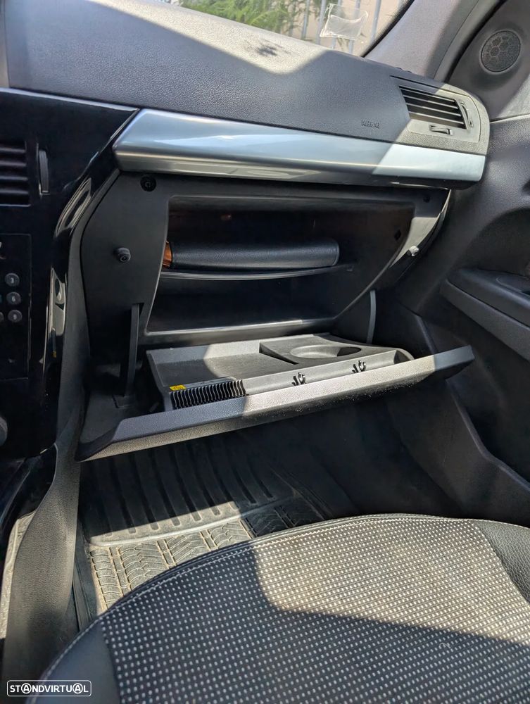 Opel Astra 1.7 CDTi Cosmo - 13