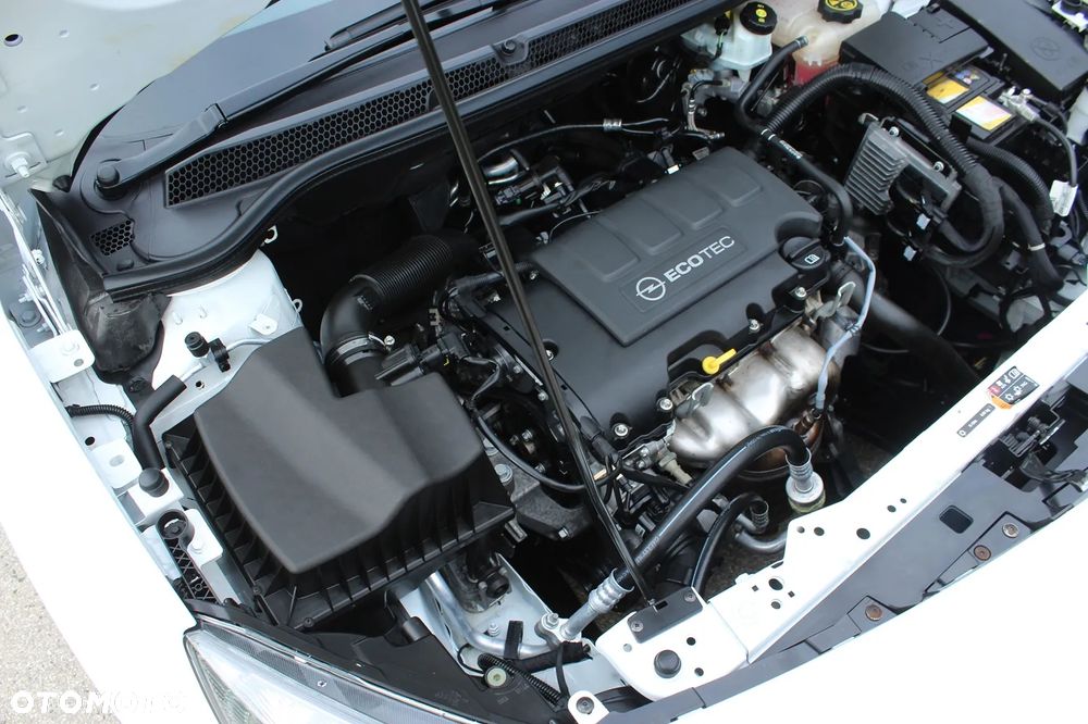 Opel Astra 1.4 EcoFLEX Edition - 37