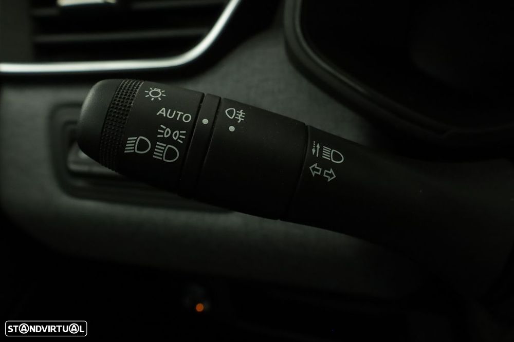 Renault Clio 1.0 TCe Evolution Bi-Fuel - 16