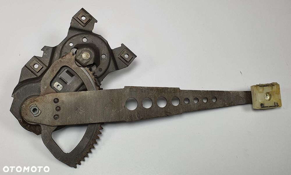 MECHANIZM SZYBY PRAWY TYŁ TYLNY MERCEDES W126 - 3