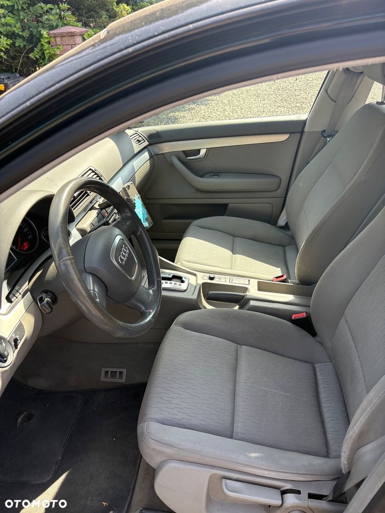 Audi A4 Avant 2.0 TDI Multitronic - 6