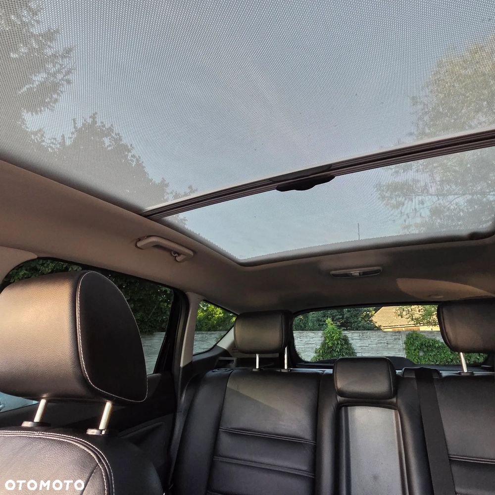 Ford Kuga 2.0 TDCi 4x4 Titanium - 11