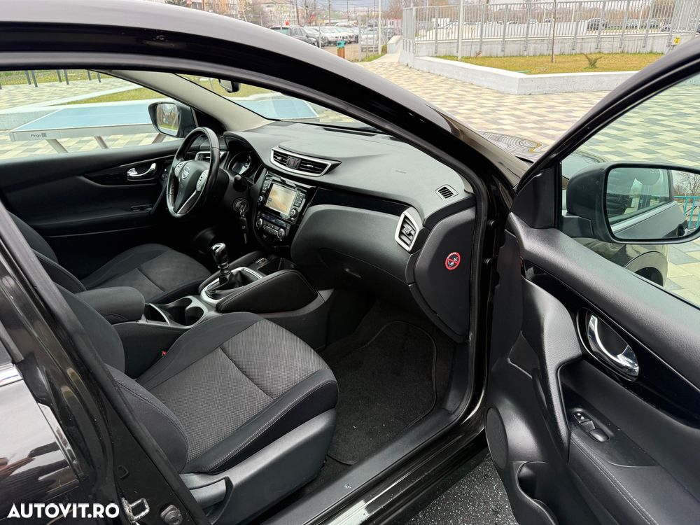 Nissan Qashqai 1.5 DCI TEKNA - 11