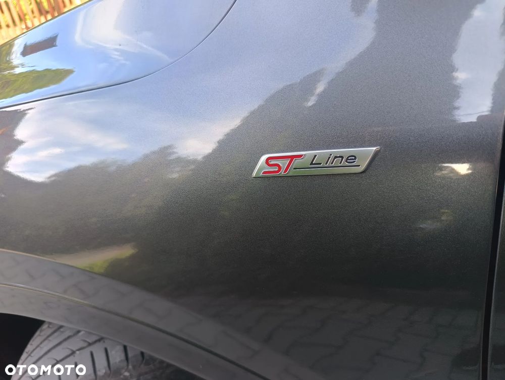 Ford Kuga - 19