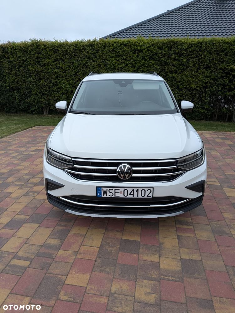 Volkswagen Tiguan 2.0 TDI SCR DSG Elegance - 4