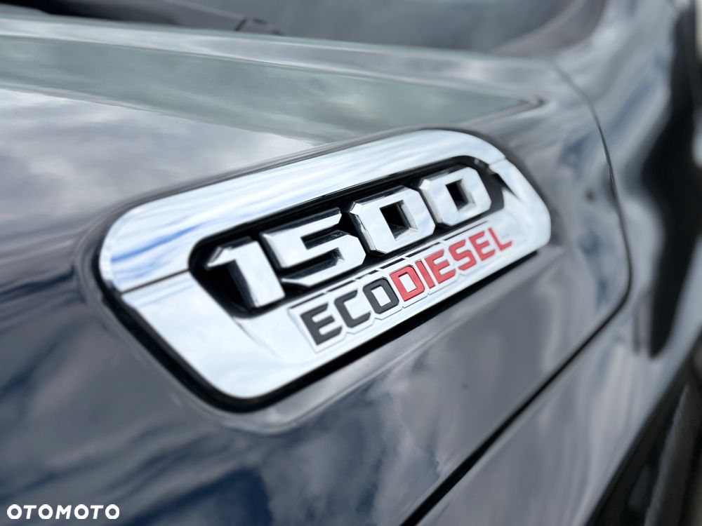 RAM 1500 Crew Cab Laramie - 4