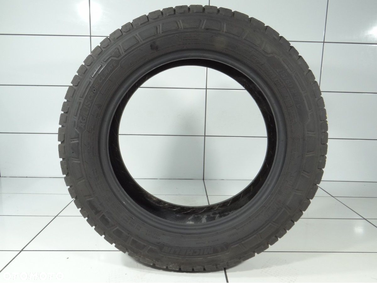Opony całoroczne 215/60R17C 109/107T Michelin - 3