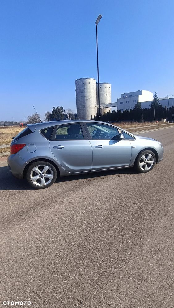 Opel Astra - 5