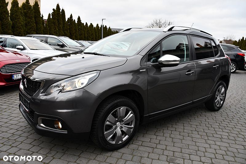 Peugeot 2008 BlueHDi 100 STOP & START Style - 28