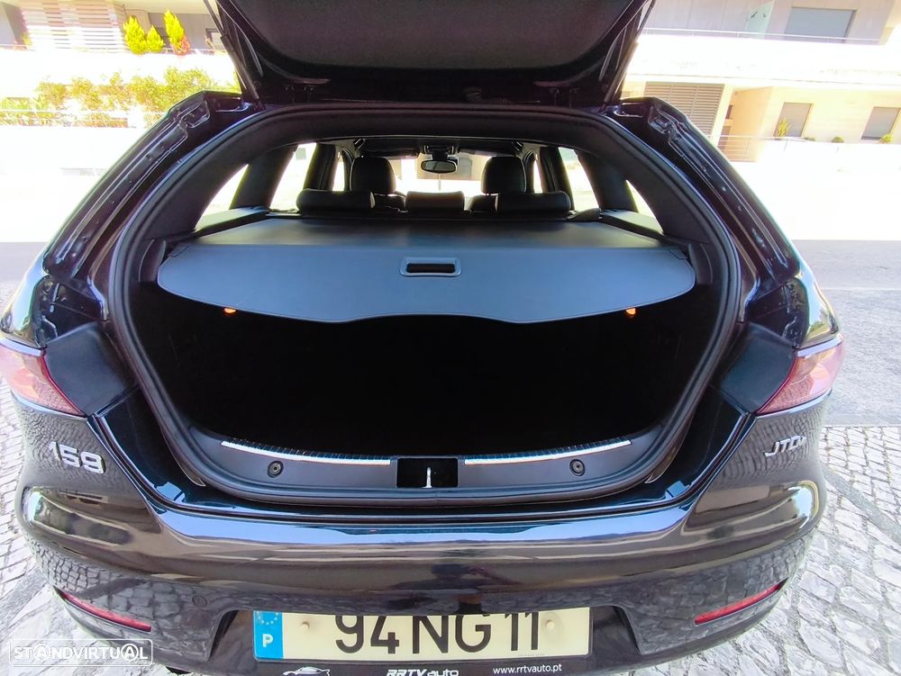 Alfa Romeo 159 2.0 JTDm Distinctive P.Sport+ - 24