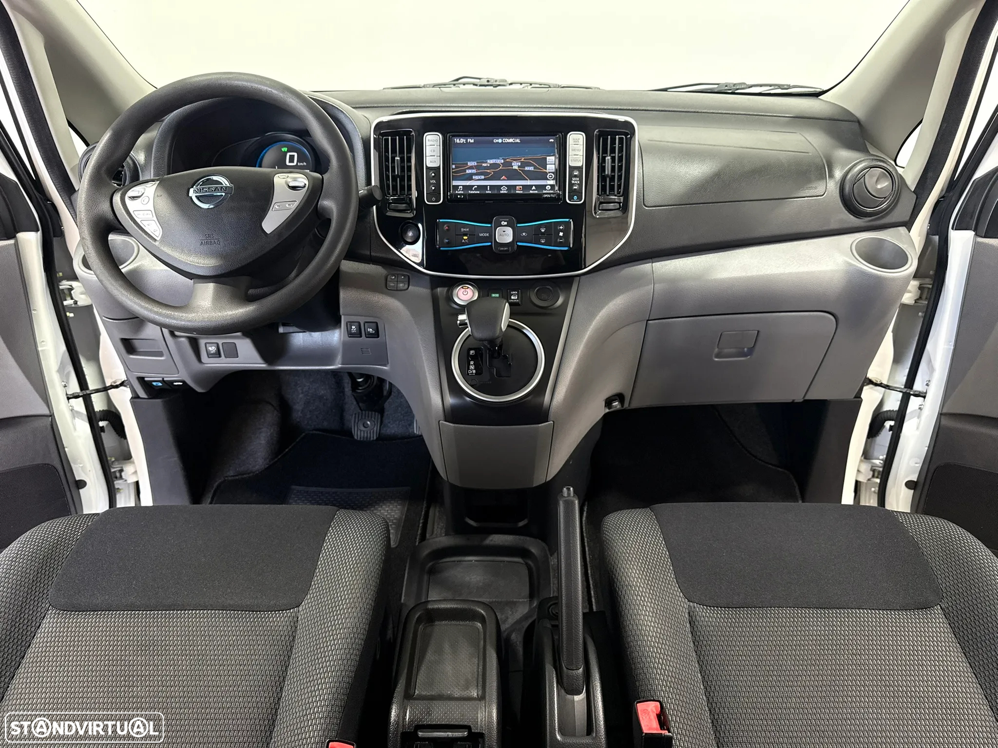 Nissan NV200 Evalia - 5