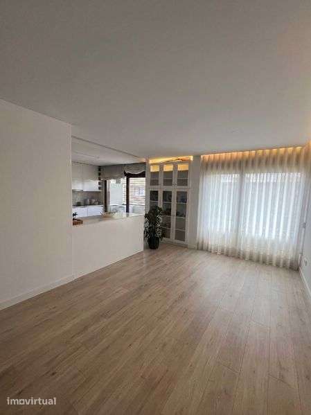 Apartamento t2 edifício Camaleão , Valongo - Grande imagem: 3/11