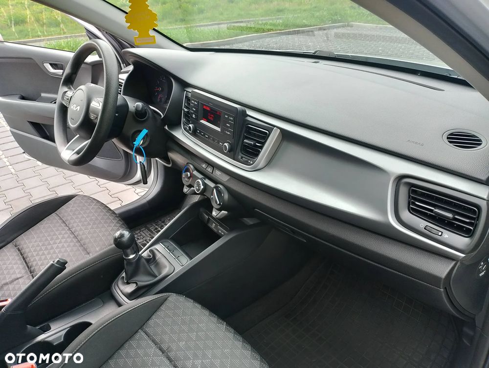Kia Rio 1.2 M - 19
