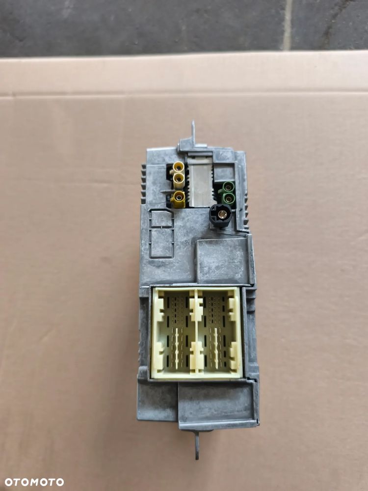 Radio nawigacja Mercedes-Benz Sprinter w907 w910 a9079008703 - 3