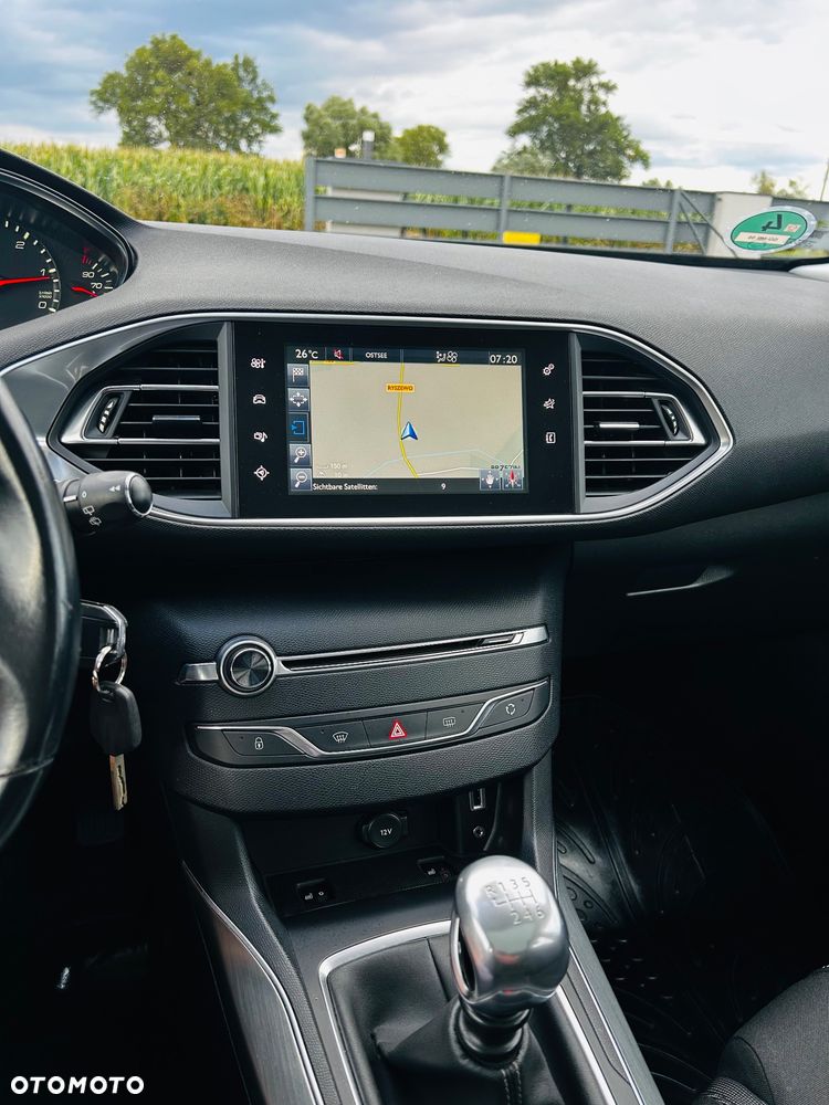 Peugeot 308 BlueHDi 120 Stop & Start Business-Line - 17