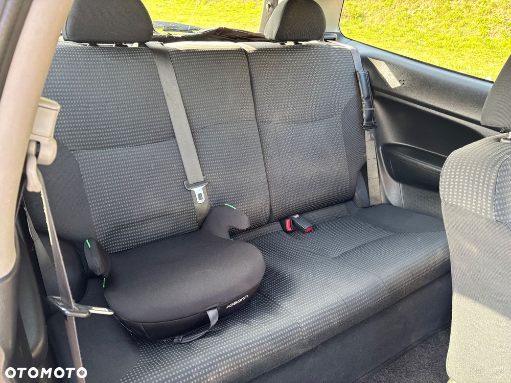 Honda Civic 1.6i ES - 8