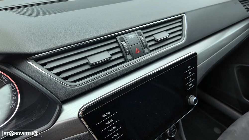 Skoda Superb Break 1.4 TSI Active DSG - 32