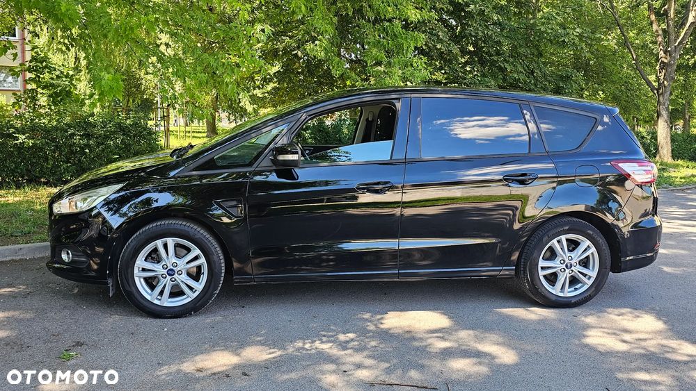 Ford S-Max - 40