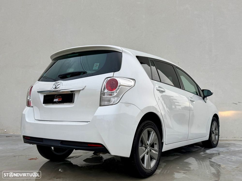 Toyota Verso 1.6 D-4D Exclusive+GPS - 6