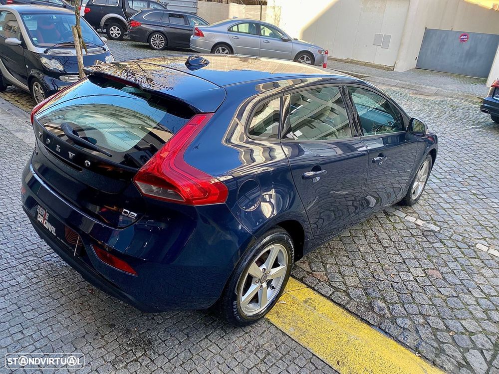 Volvo V40 1.6 D2 Momentum - 6