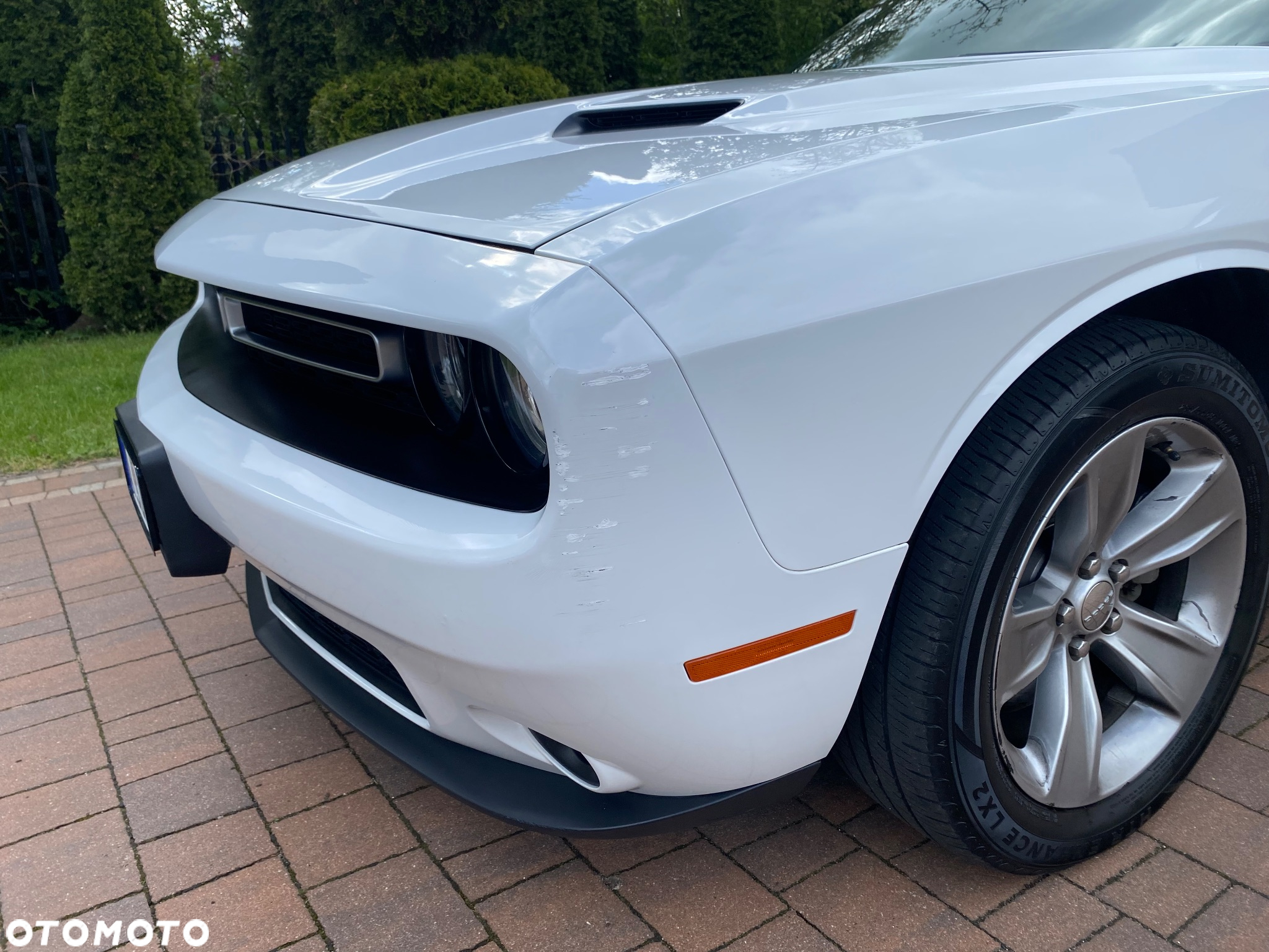 Dodge Challenger - 9