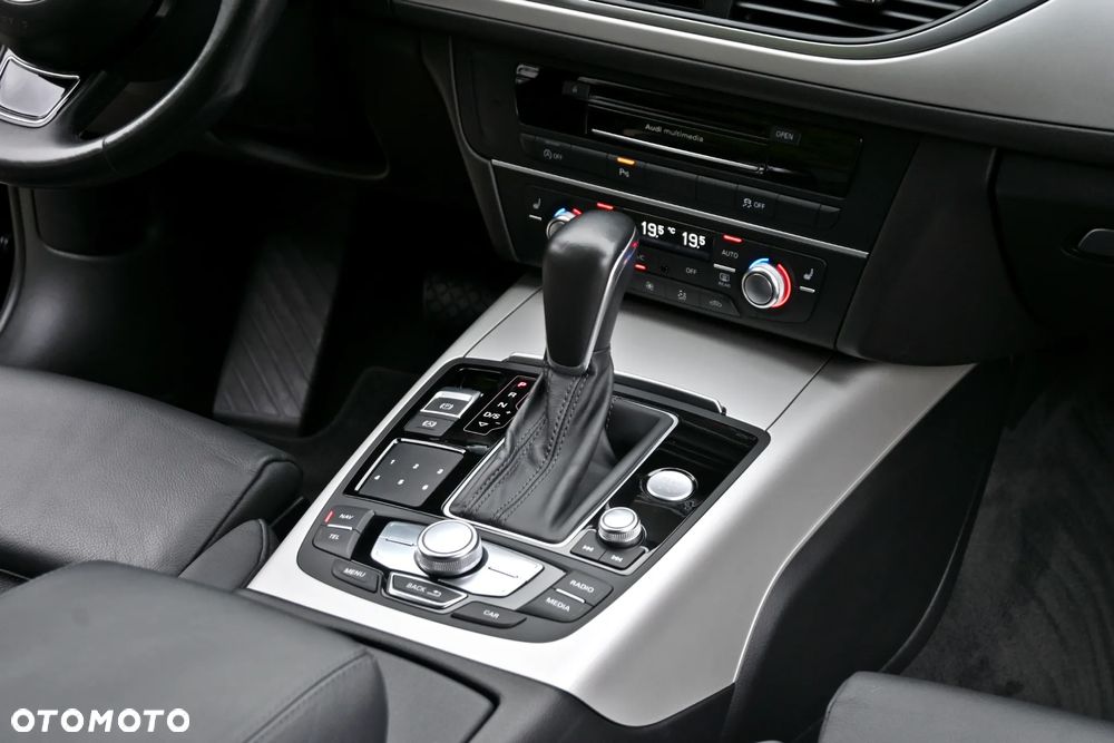 Audi A6 Avant 2.0 TDI ultra S tronic - 26