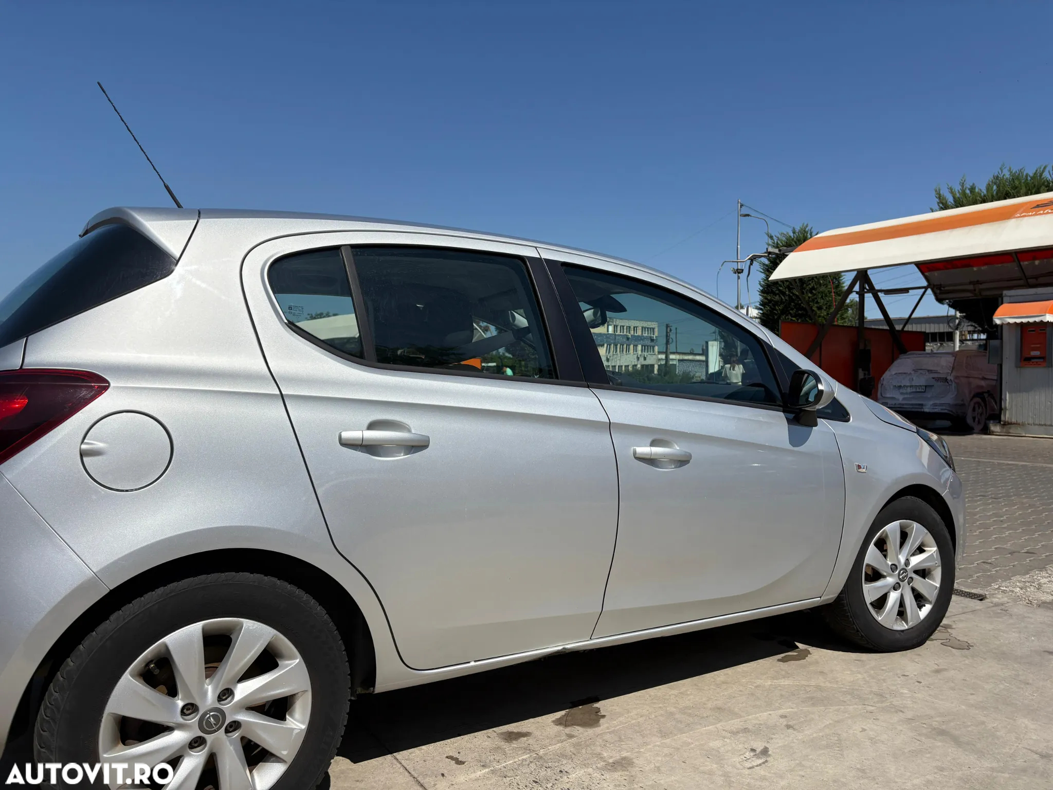 Opel Corsa 1.3 CDTI DPF EcoFLEX Start-Stop Edition - 4