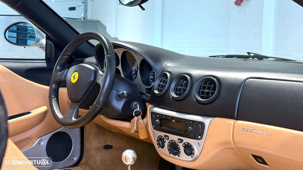 Ferrari 360 Spider - 22